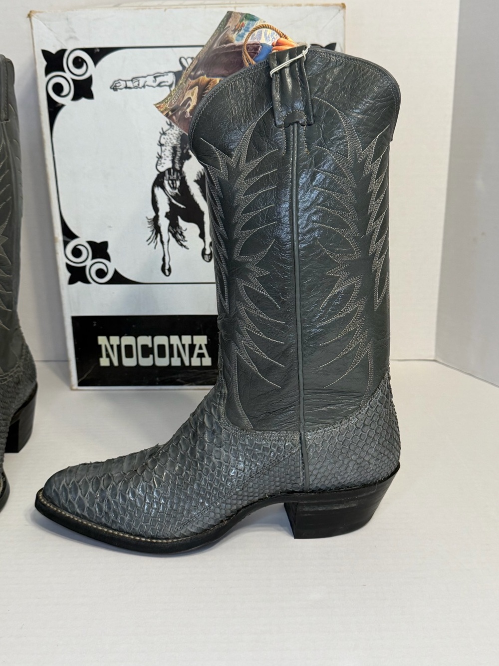 Vintage Nocona Grey Python Snakeskin Cowboy Boots 2417C Men's 9.5 D Deadstock